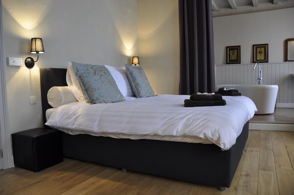 B&B 'T Huys Van Enaeme Oudenaarde Room photo